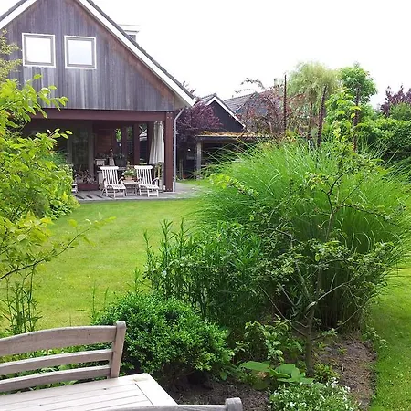 Apartments Het Oude Atelier-3